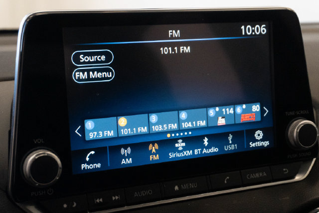 Used 2024 Nissan Sentra SR FWD image 14