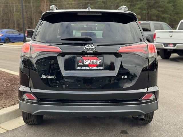 Used 2016 Toyota RAV4 LE image 9