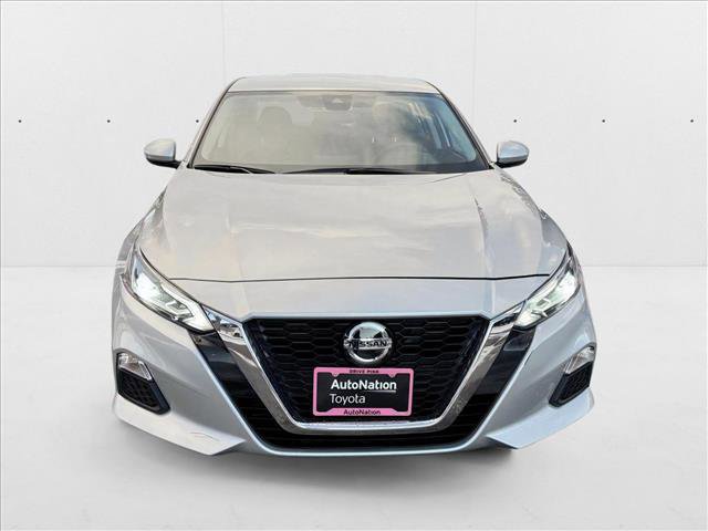 Used 2022 Nissan Altima 2.5 SV image 2