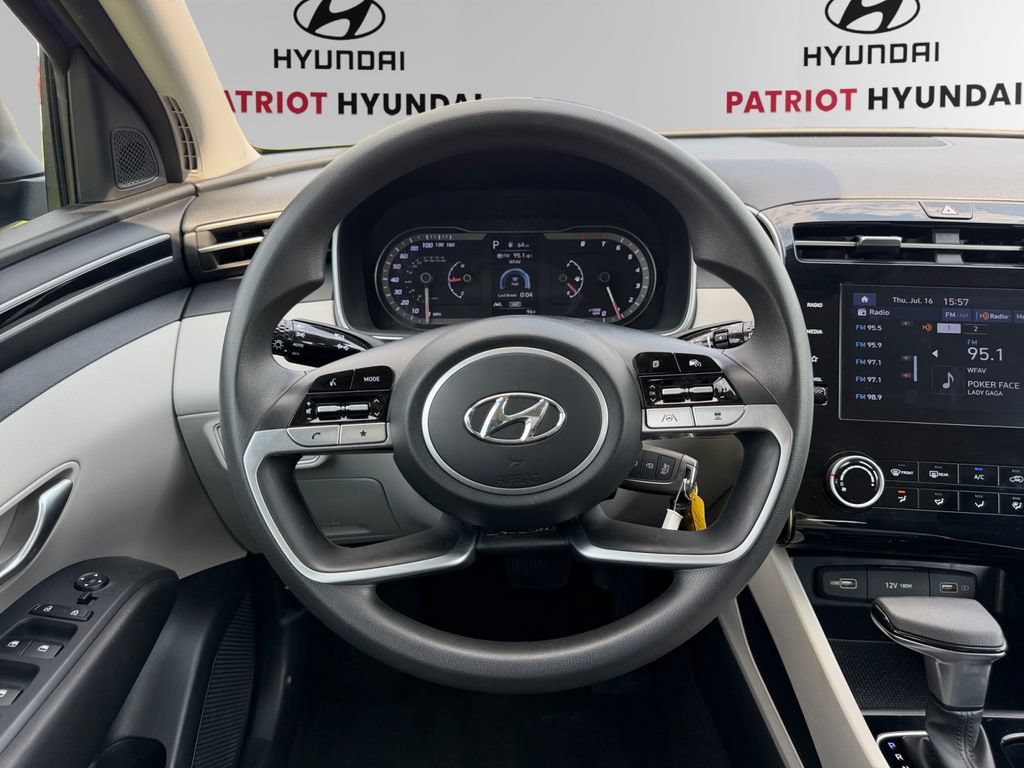 Used 2023 Hyundai Tucson SE FWD image 12
