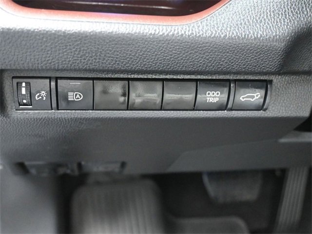 Used 2023 Toyota RAV4 Limited image 21