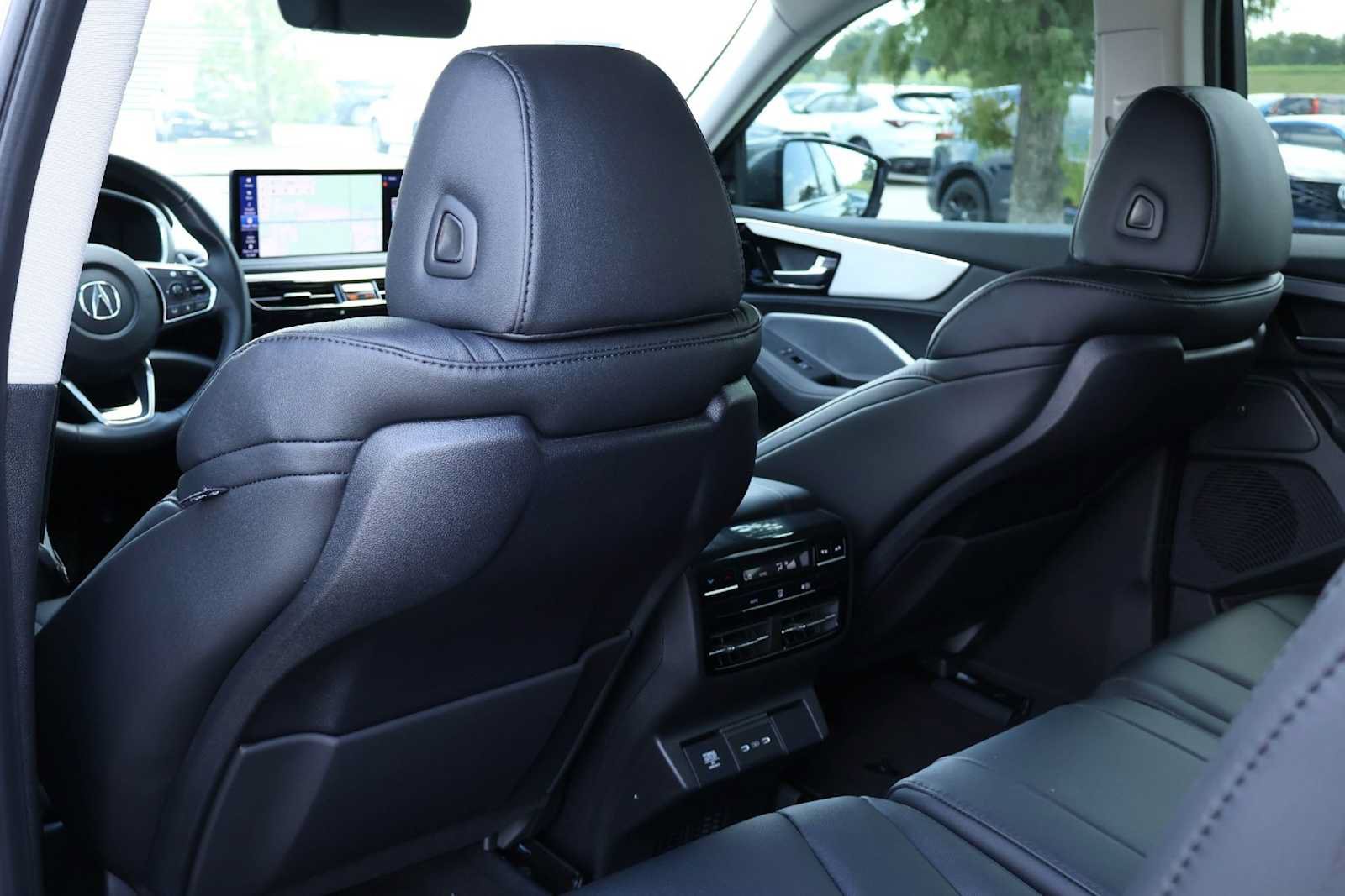 Certified 2026 Acura MDX FWD image 12