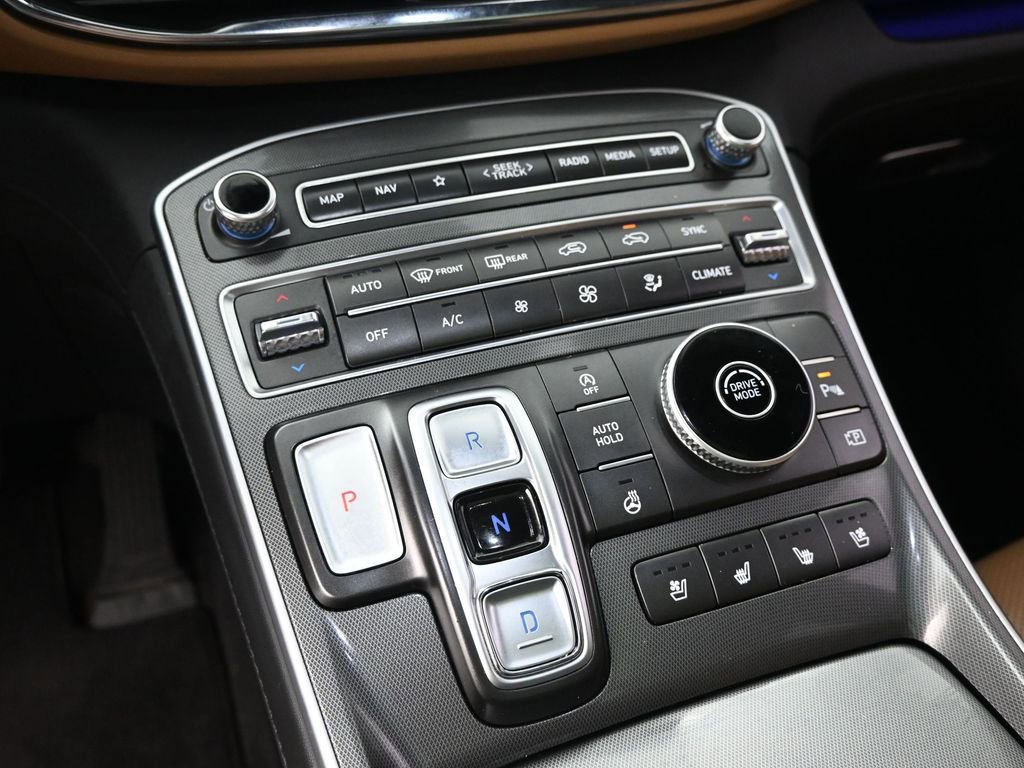 Used 2023 Hyundai Santa Fe Calligraphy image 31