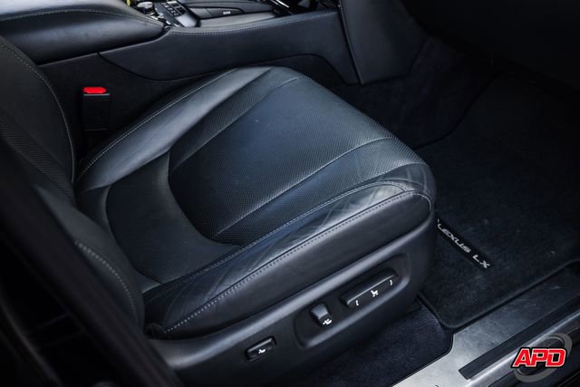 Used 2018 Lexus LX 570 4WD image 78