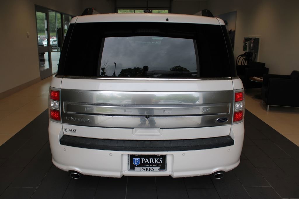 Used 2016 Ford Flex Limited w/ Equipment Group 301A FWD image 29
