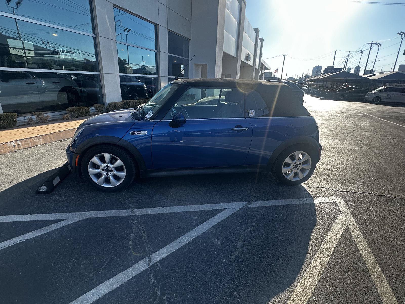 Used 2005 MINI Cooper S FWD image 2
