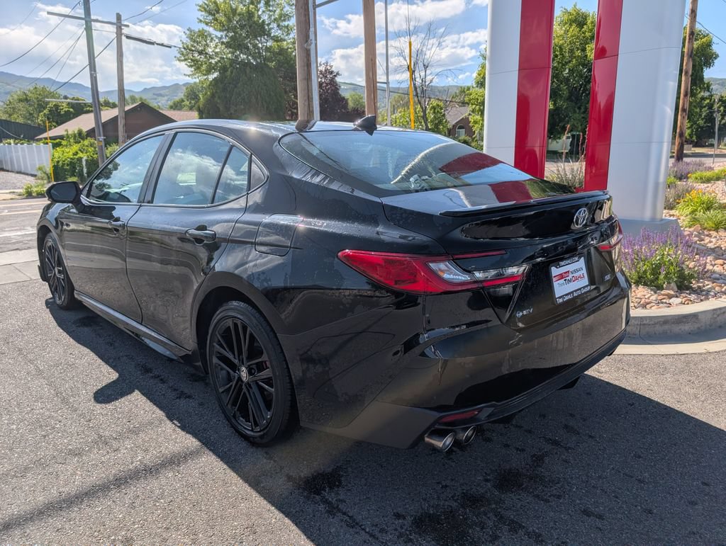 Used 2025 Toyota Camry SE FWD image 6