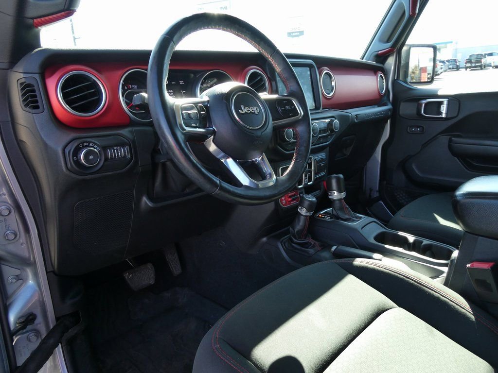Used 2018 Jeep Wrangler Unlimited Rubicon image 22