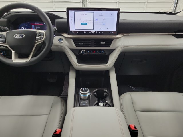 New 2026 Ford Explorer Active w/ Active Comfort Package AWD/4WD image 16