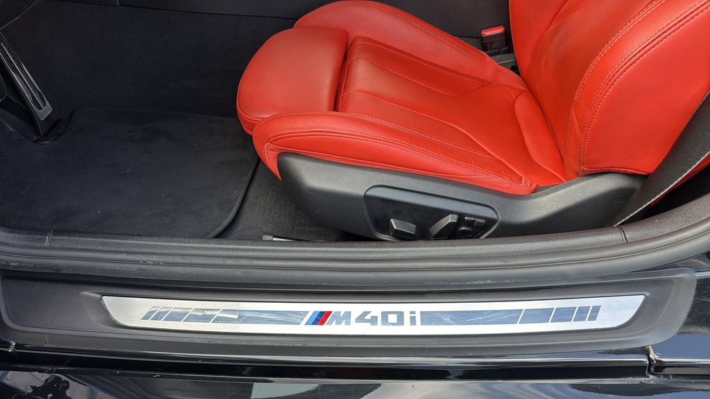 Used 2026 BMW Z4 M40i w/ Premium Package RWD image 29
