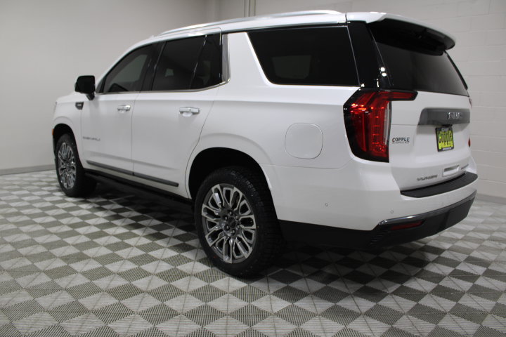 Used 2023 GMC Yukon Denali Ultimate AWD/4WD image 10