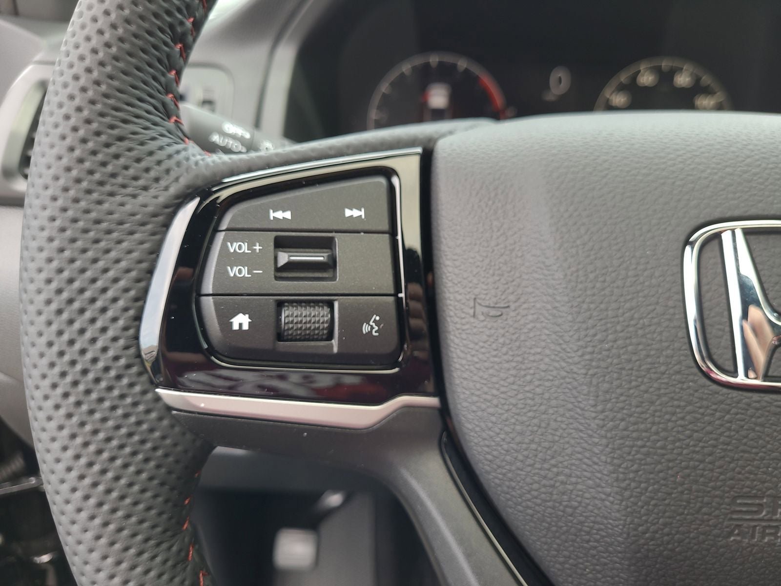 New 2026 Honda Ridgeline Black Edition image 25