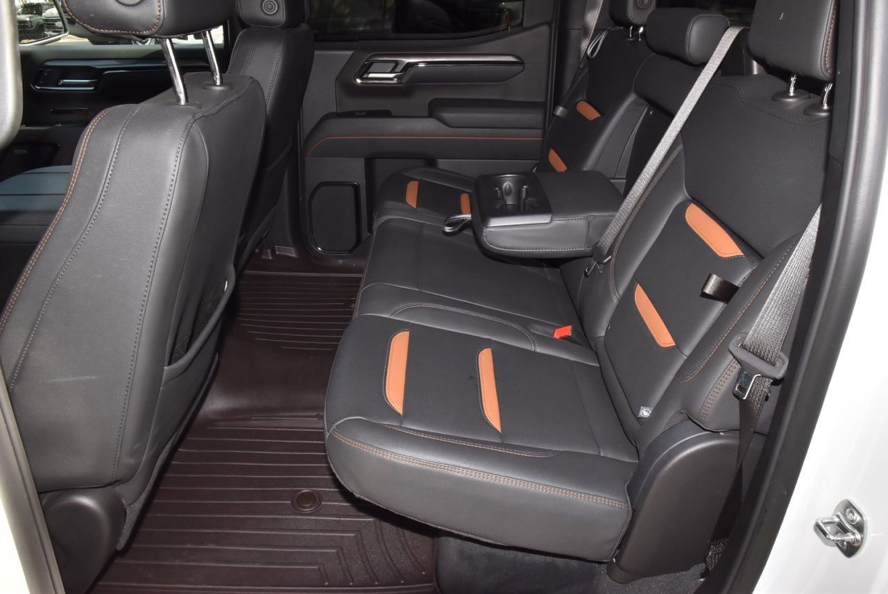 Used 2025 GMC Sierra 1500 AT4 w/ AT4 Premium Package image 14