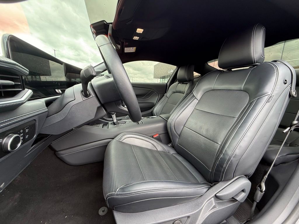 Used 2024 Ford Mustang Premium image 21