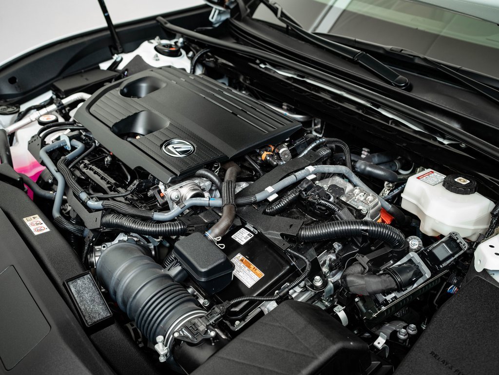 Certified 2025 Lexus ES 300h w/ Luxury Package image 46