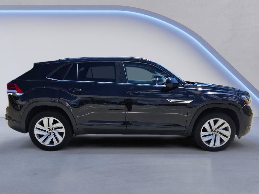Used 2021 Volkswagen Atlas Cross Sport SE w/ Panoramic Sunroof Package FWD image 7