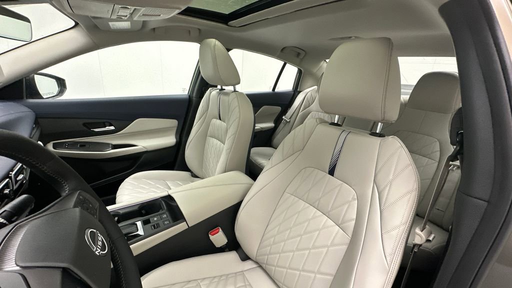 New 2026 Nissan Sentra SL w/ Floor Mat Package FWD image 9