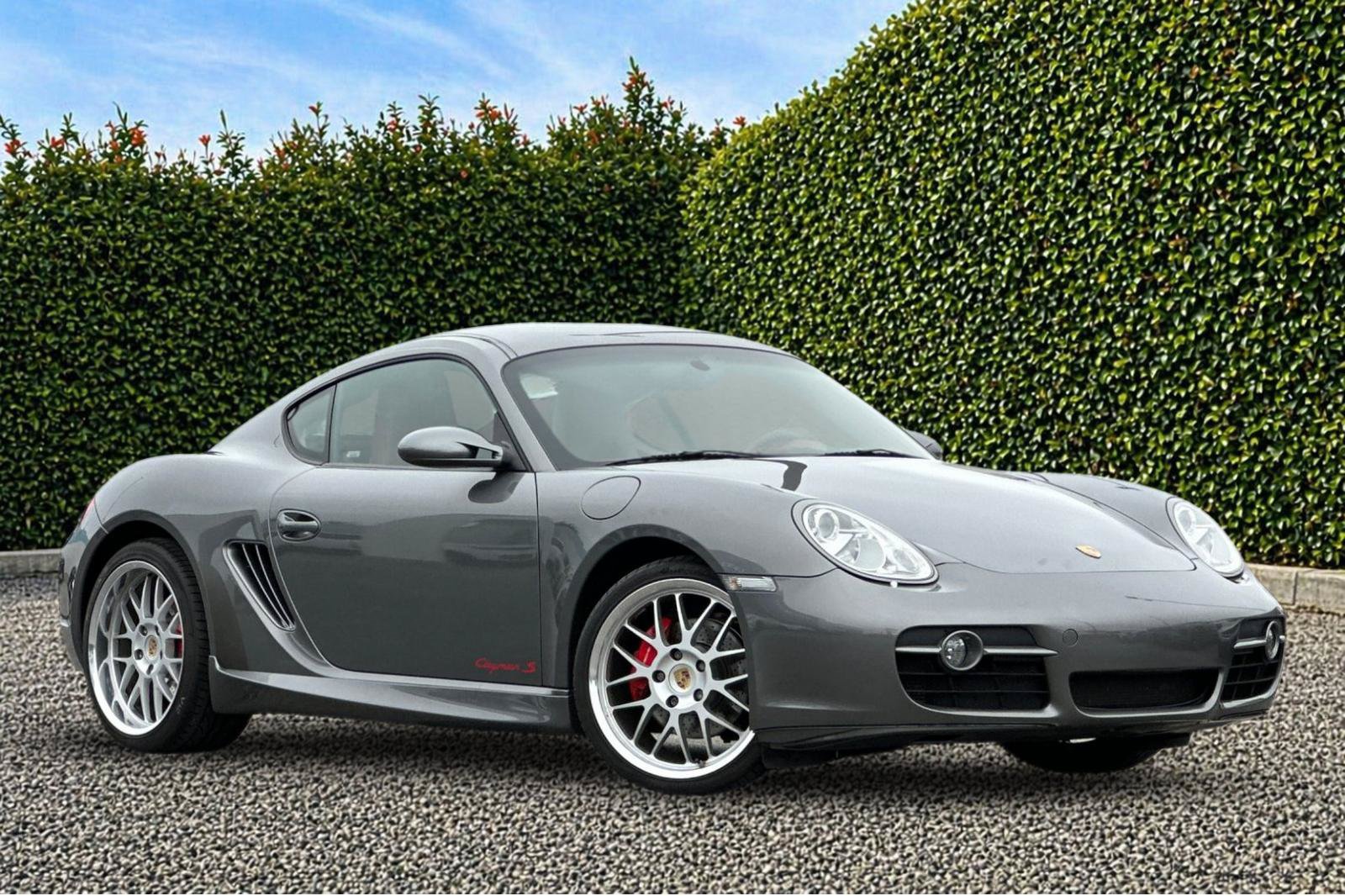Used 2008 Porsche Cayman S RWD image 2