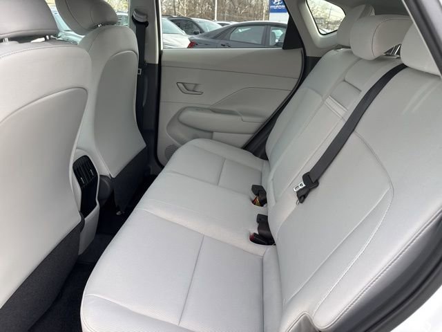 Used 2025 Hyundai Kona SEL image 22