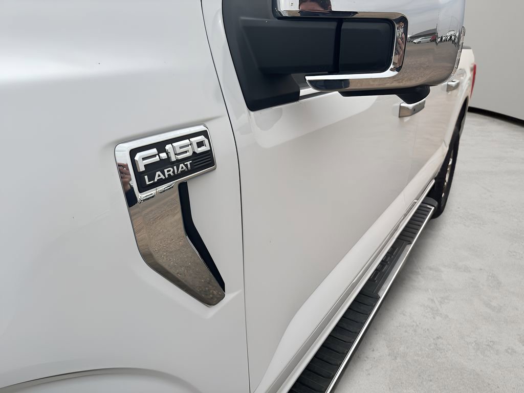 Used 2021 Ford F150 Lariat w/ Equipment Group 502A High image 9