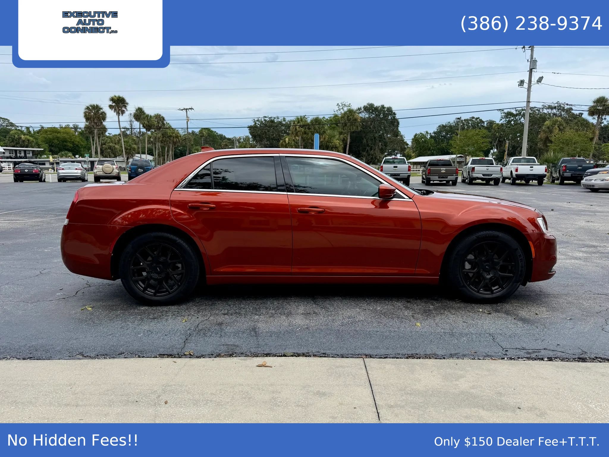 Used 2021 Chrysler 300 Touring w/ Driver Convenience Group RWD image 4