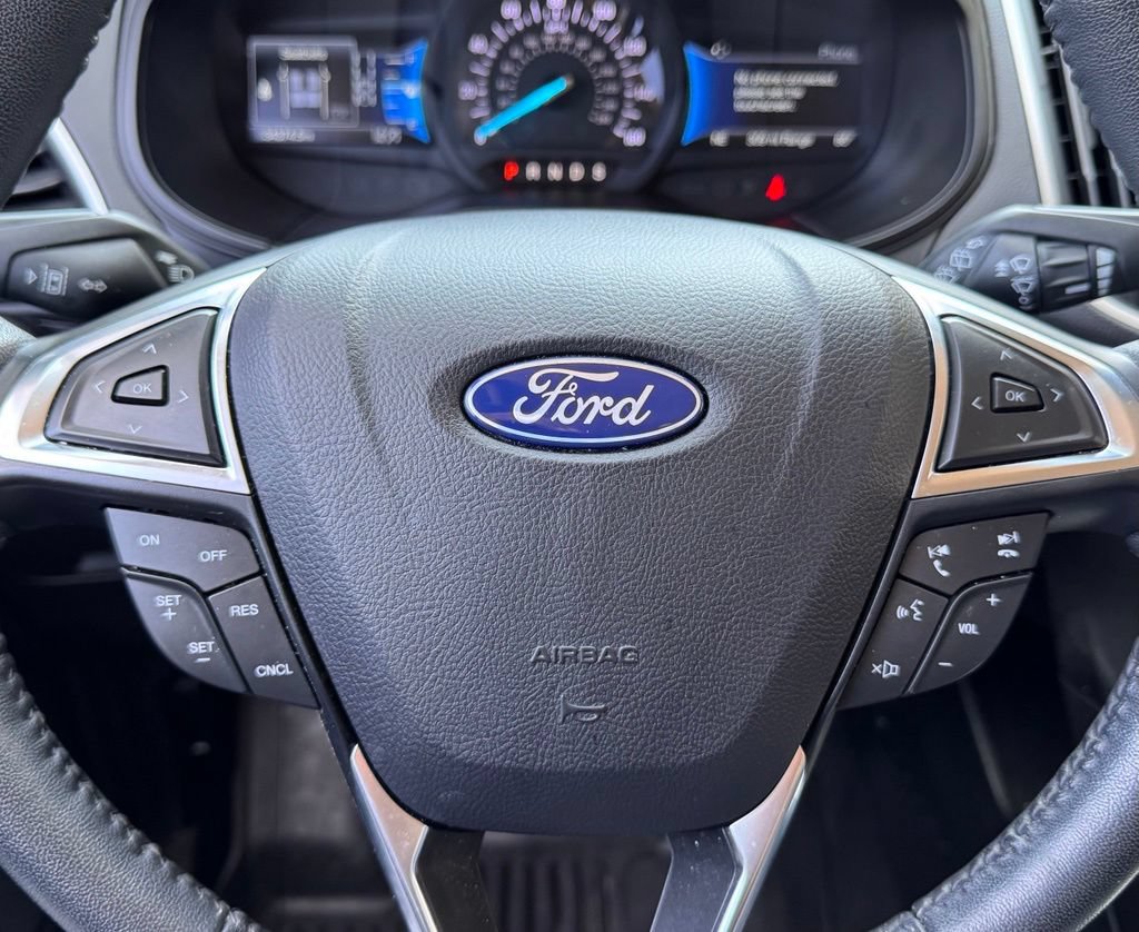 Used 2024 Ford Edge SEL w/ Convenience Package AWD/4WD image 6