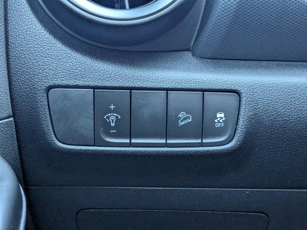 Used 2023 Hyundai Kona N Line image 22