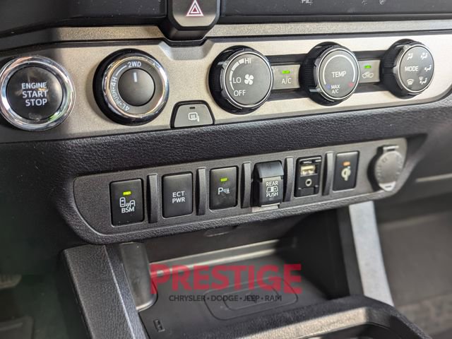 Used 2019 Toyota Tacoma TRD Off-Road image 21