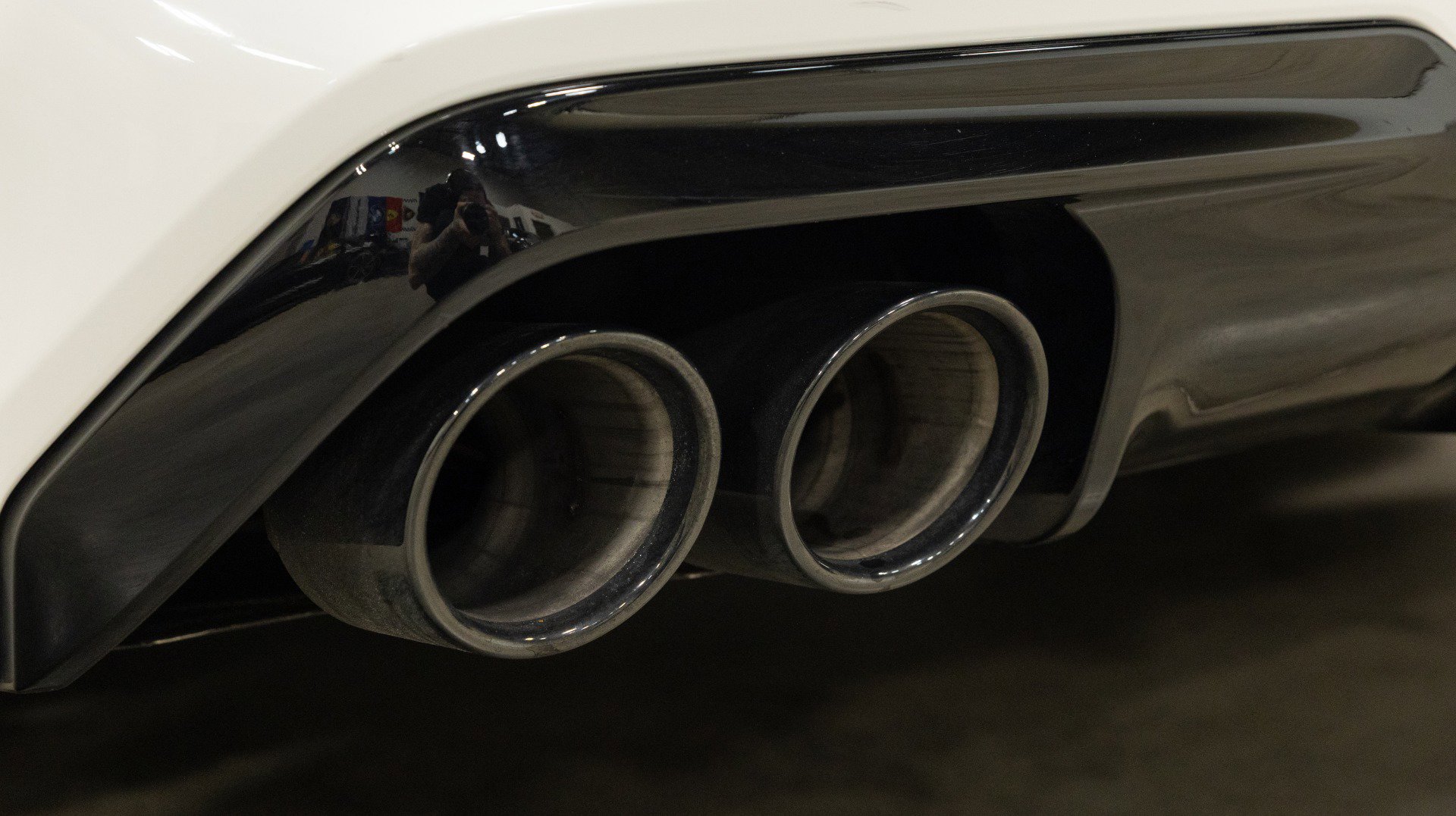 Used 2023 BMW M8 Competition image 25