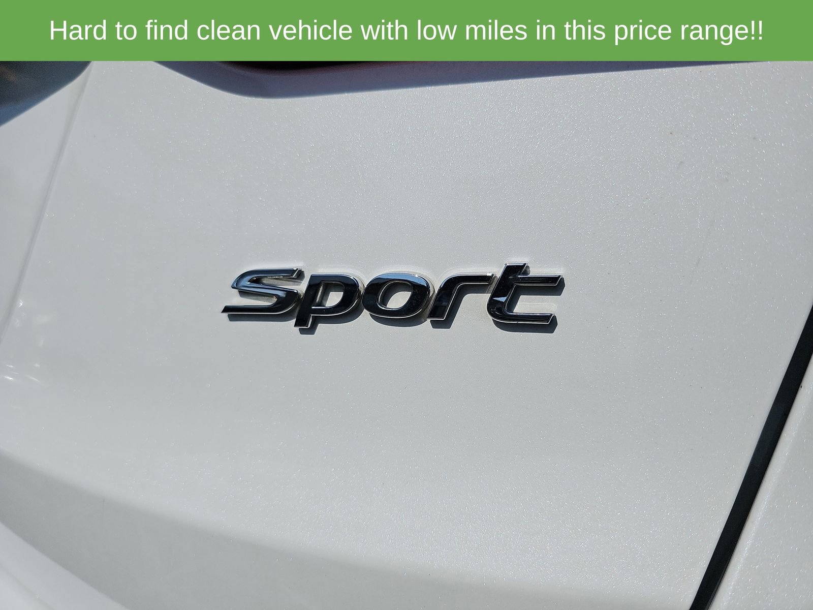 Used 2017 Hyundai Santa Fe Sport FWD image 42