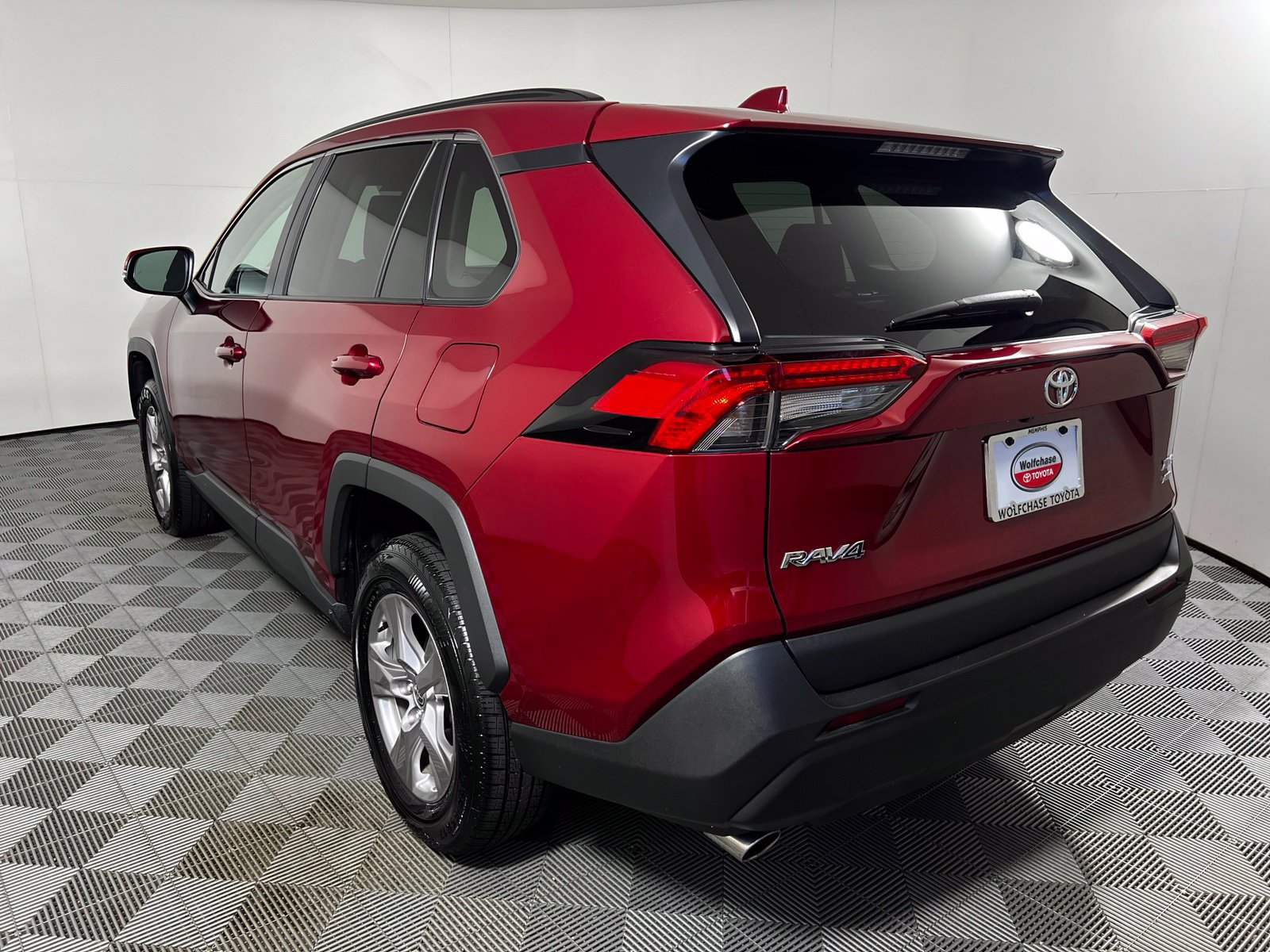Certified 2025 Toyota RAV4 XLE AWD/4WD image 7