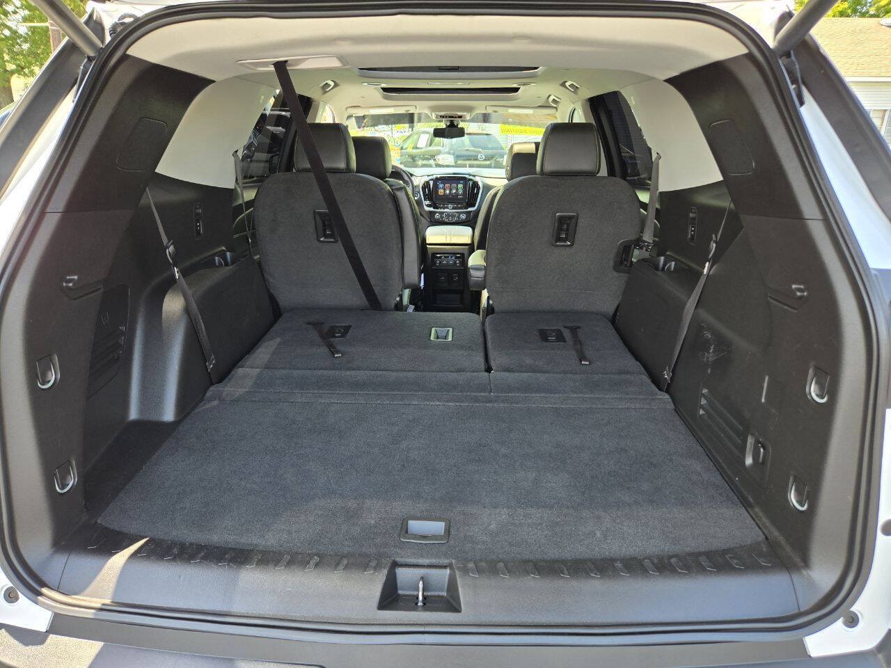 Used 2019 Chevrolet Traverse LT FWD image 47