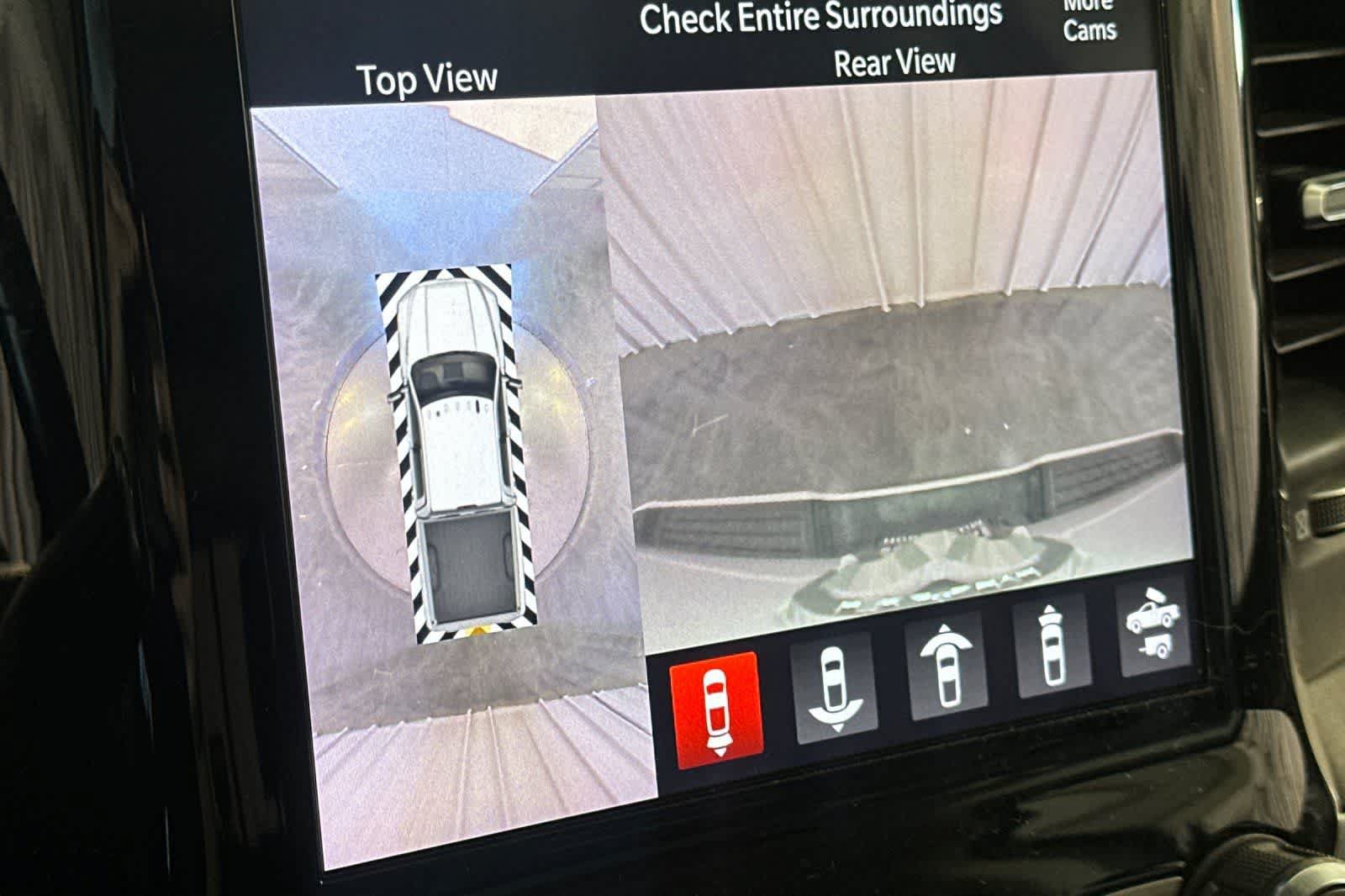 Used 2022 RAM 3500 Laramie AWD/4WD image 23