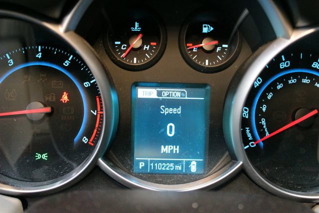 Used 2014 Chevrolet Cruze LT FWD image 20