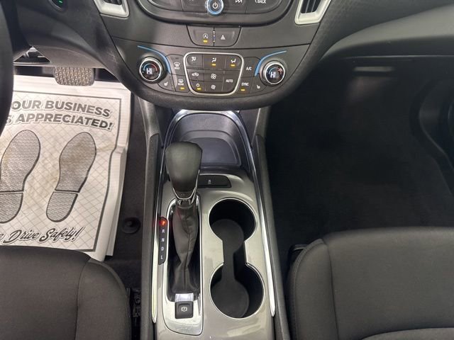 Used 2023 Chevrolet Malibu LT image 34