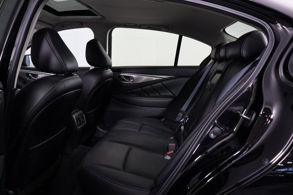 Used 2019 INFINITI Q50 Sport w/ Proactive Package RWD image 11