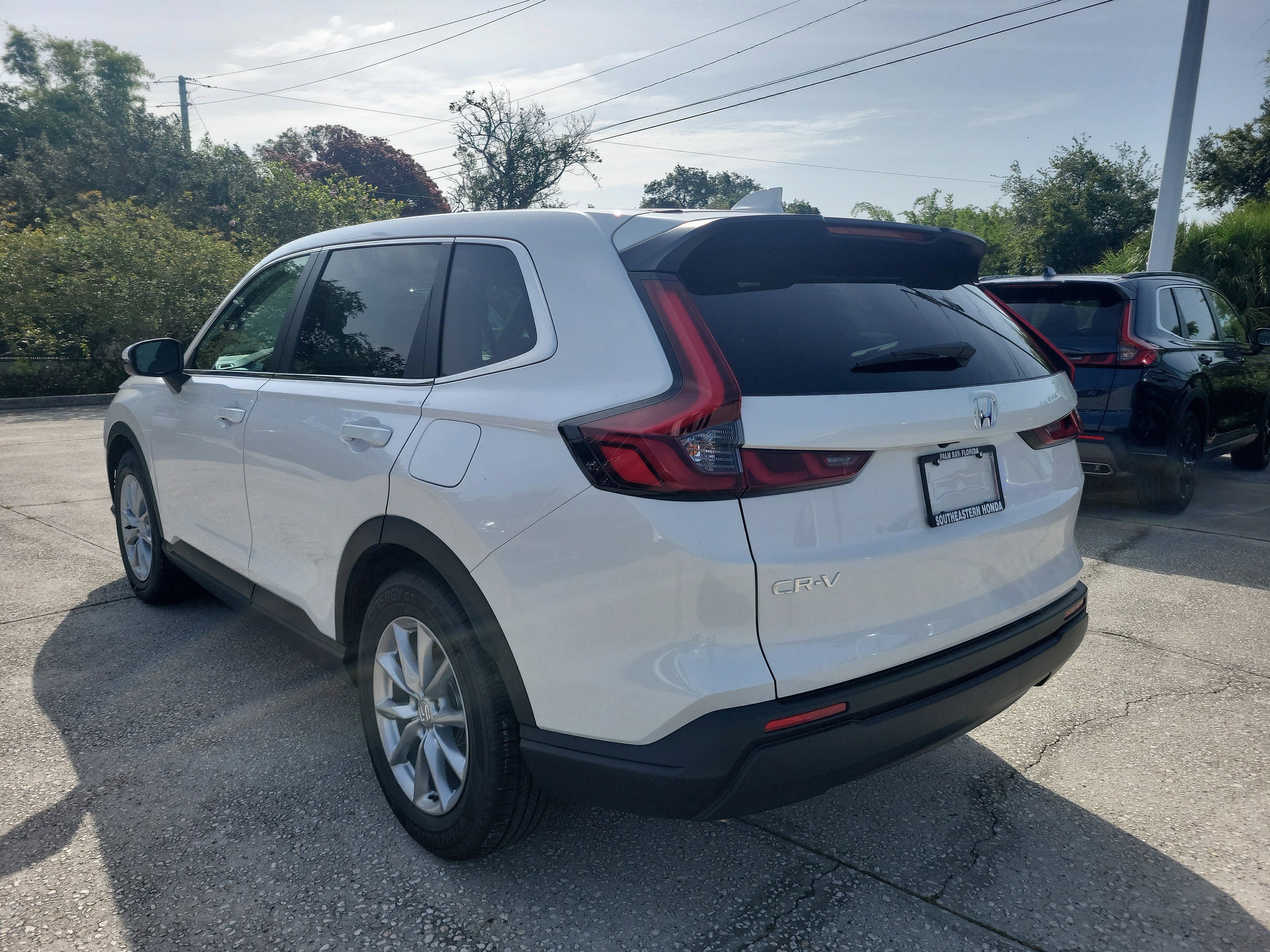 New 2026 Honda CR-V EX image 4