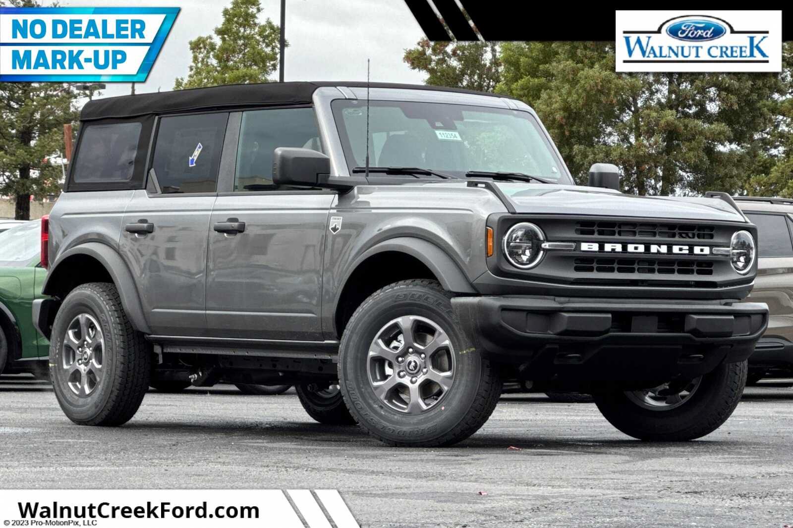 New 2025 Ford Bronco Big Bend AWD/4WD image 1