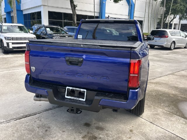Used 2025 Toyota Tacoma SR5 RWD image 33