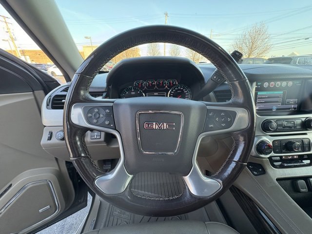 Used 2018 GMC Yukon SLT w/ Premium Edition image 39