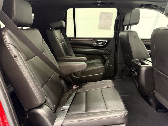 Used 2023 Chevrolet Suburban Z71 w/ Z71 Off-Road Package AWD/4WD image 31