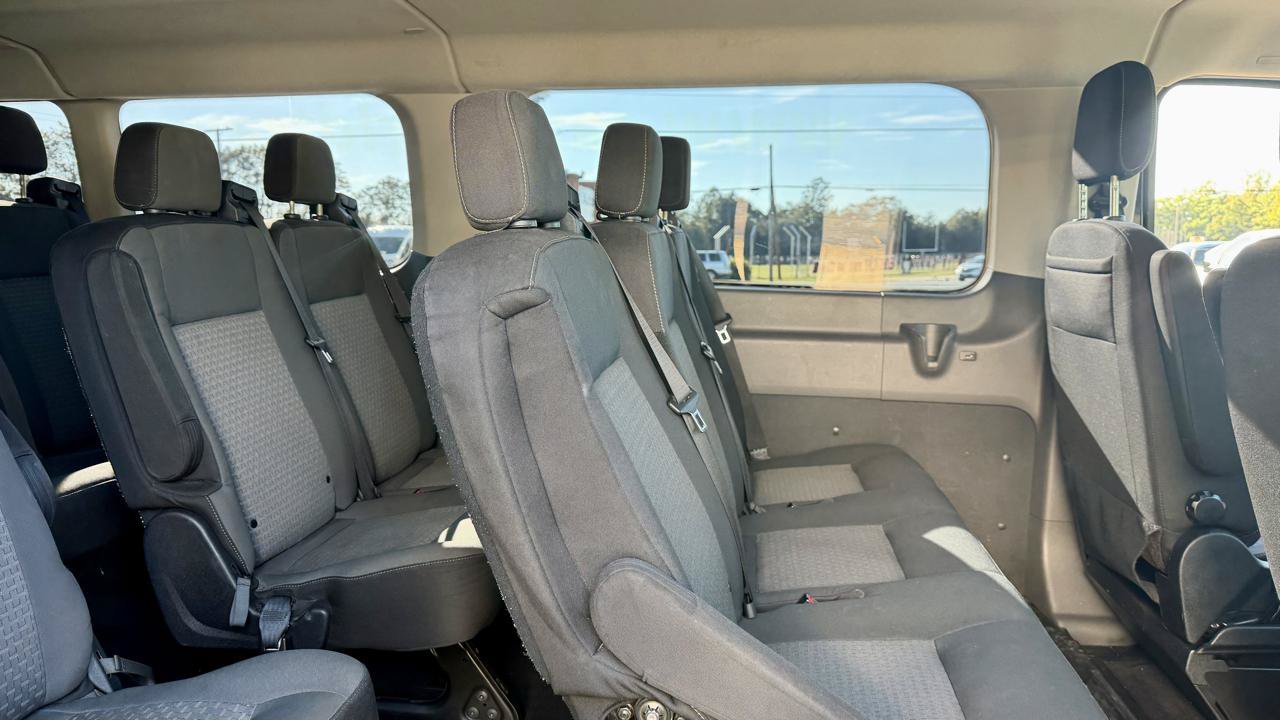 Used 2021 Ford Transit 350 XLT RWD image 11
