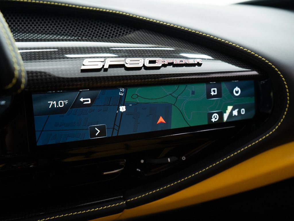 Used 2022 Ferrari SF90 Spider AWD/4WD image 38