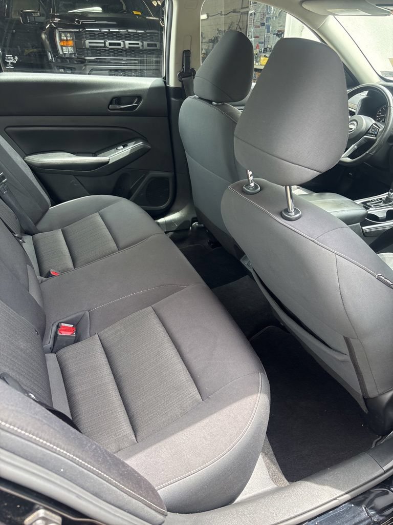 Used 2024 Nissan Altima 2.5 SV w/ SV Premium Package FWD image 21