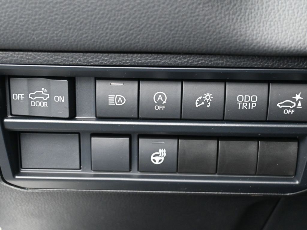 Used 2024 Toyota Tundra Limited image 15