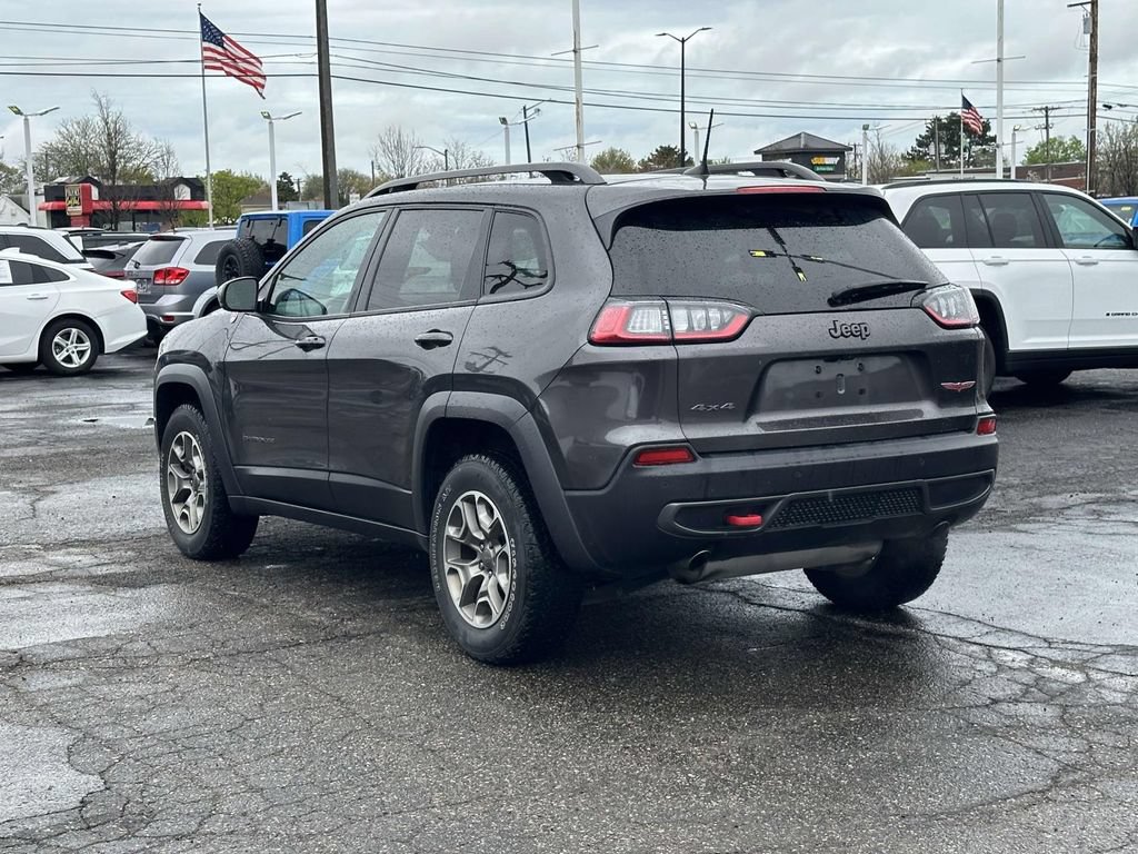 Used 2020 Jeep Cherokee Trailhawk w/ Cold Weather Group AWD/4WD image 6