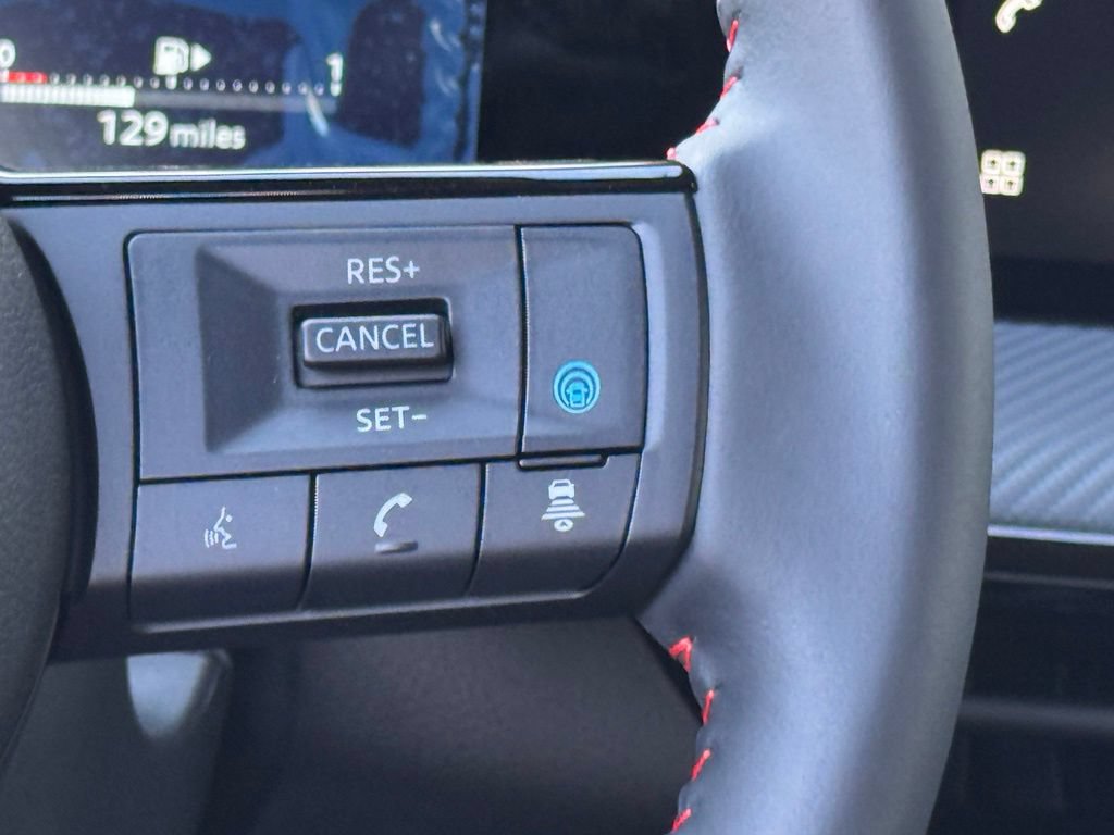 New 2026 Nissan Kicks SR FWD image 16