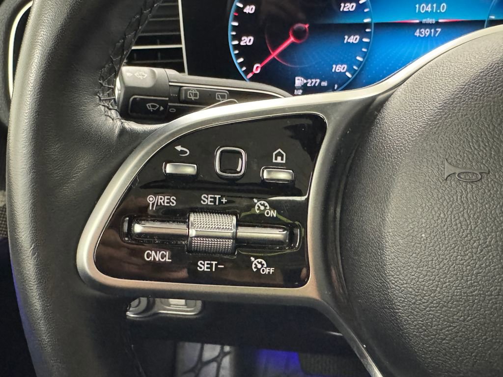 Used 2022 Mercedes-Benz GLE 350 4MATIC image 29