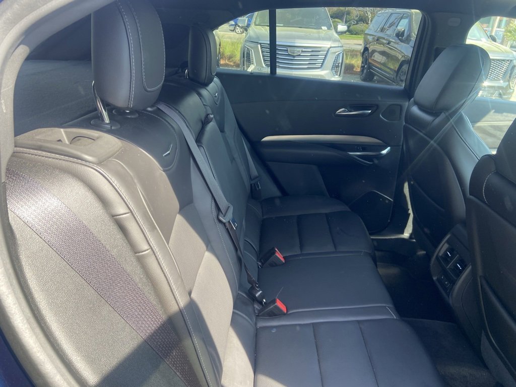 Used 2019 Cadillac XT4 Premium Luxury image 12