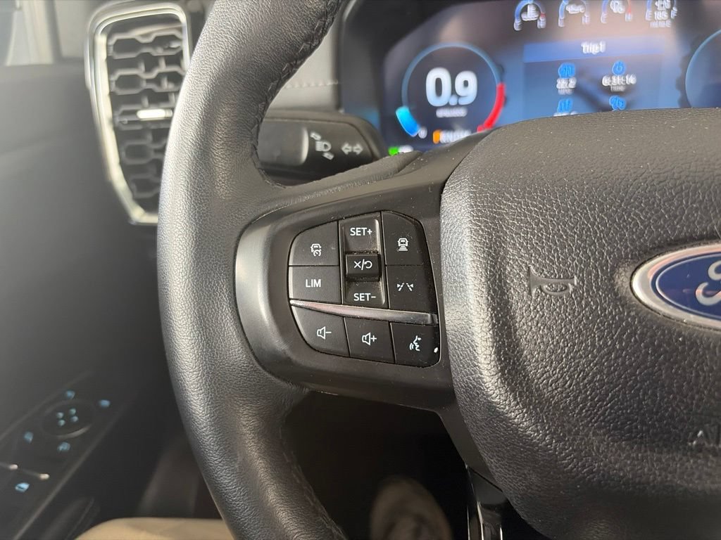 Used 2024 Ford Ranger Lariat w/ FX4 Off-Road Package AWD/4WD image 18